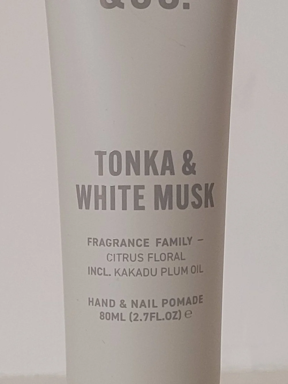 Tonka & White Musk Hand & Nail Pomade - White